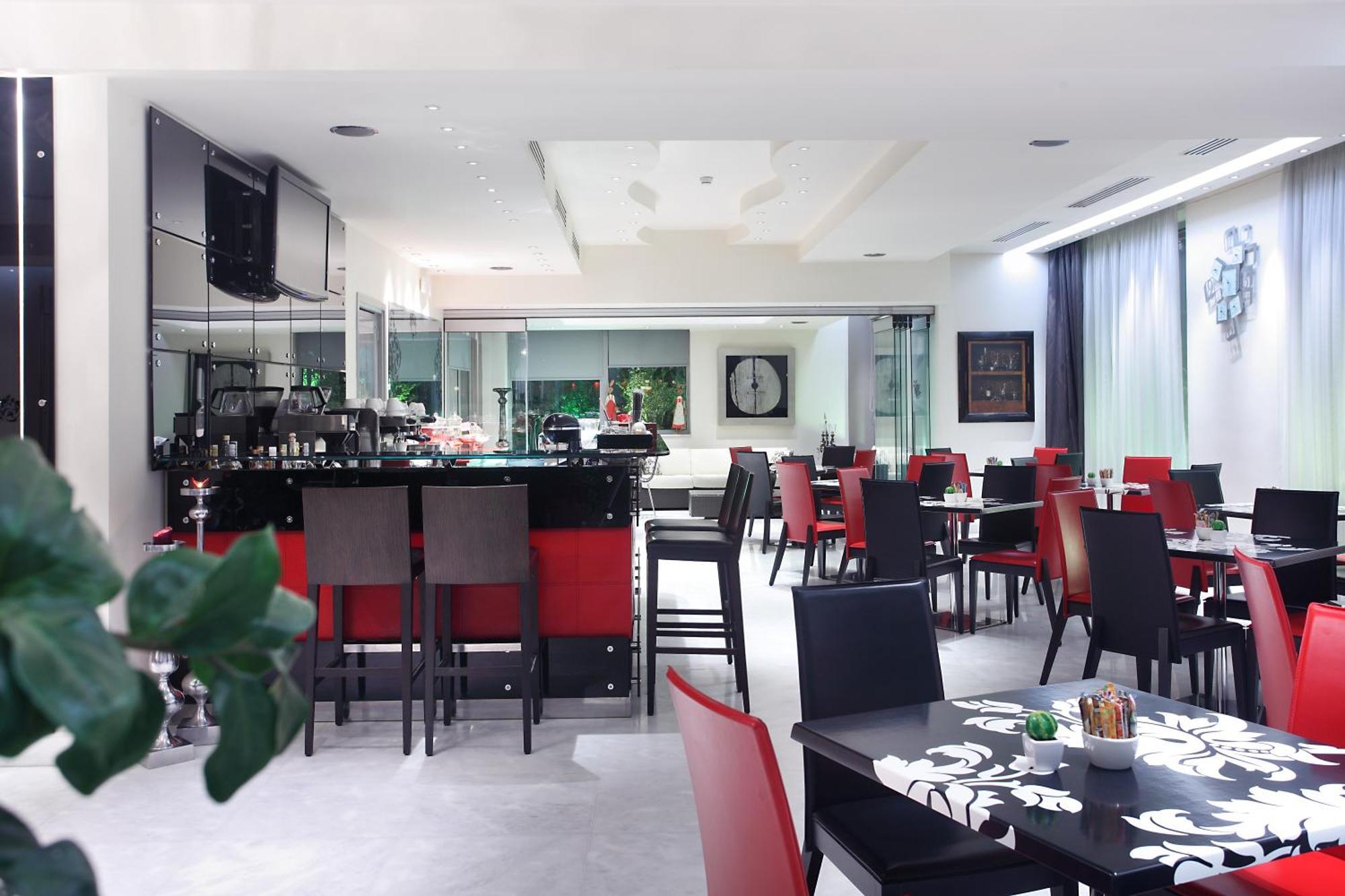 Comfy Boutique Hotel Каламата Ресторан фото