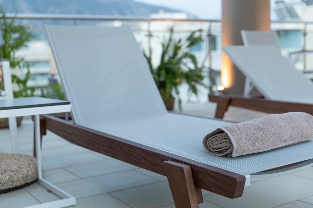 Comfy Boutique Hotel Каламата Экстерьер фото